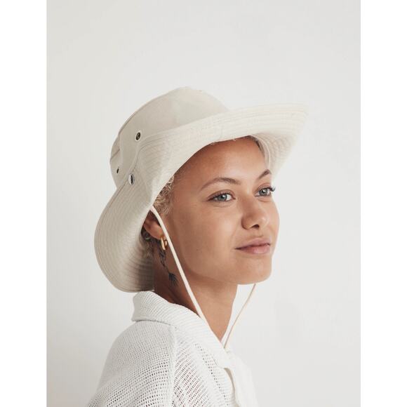 Madewell Accessories - New Madewell Wide-Brim Fishing Hat in antique cream Women's Size S-M
